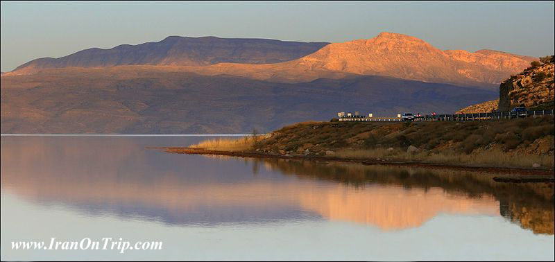 Maharloo Lake