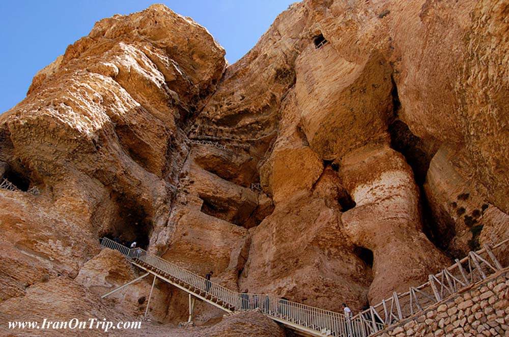 Karaftoo Cave