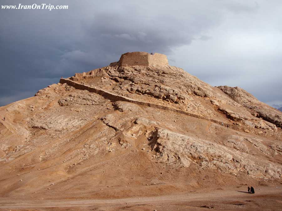 Yazd Dakhma - Tower of Silence of Yazd - Dakhmeh-ye Zartoshtiyun in Yazd