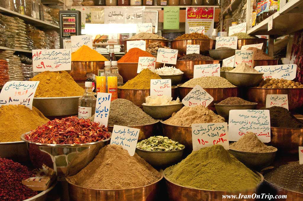 bazar-e-vakil_shiraz-iran_spice