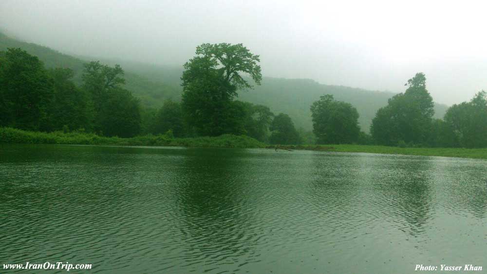 Baq_e_golbon-village-pond- in Golestan Iran