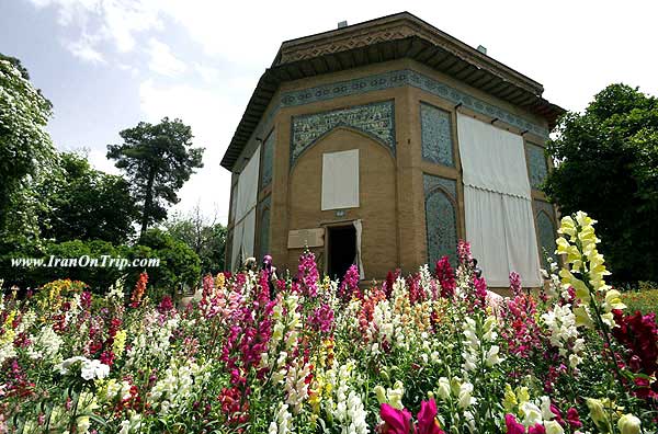 Shiraz Nazar Garden-Baq-e-Nazar Pavilion (Kolah Farangi)